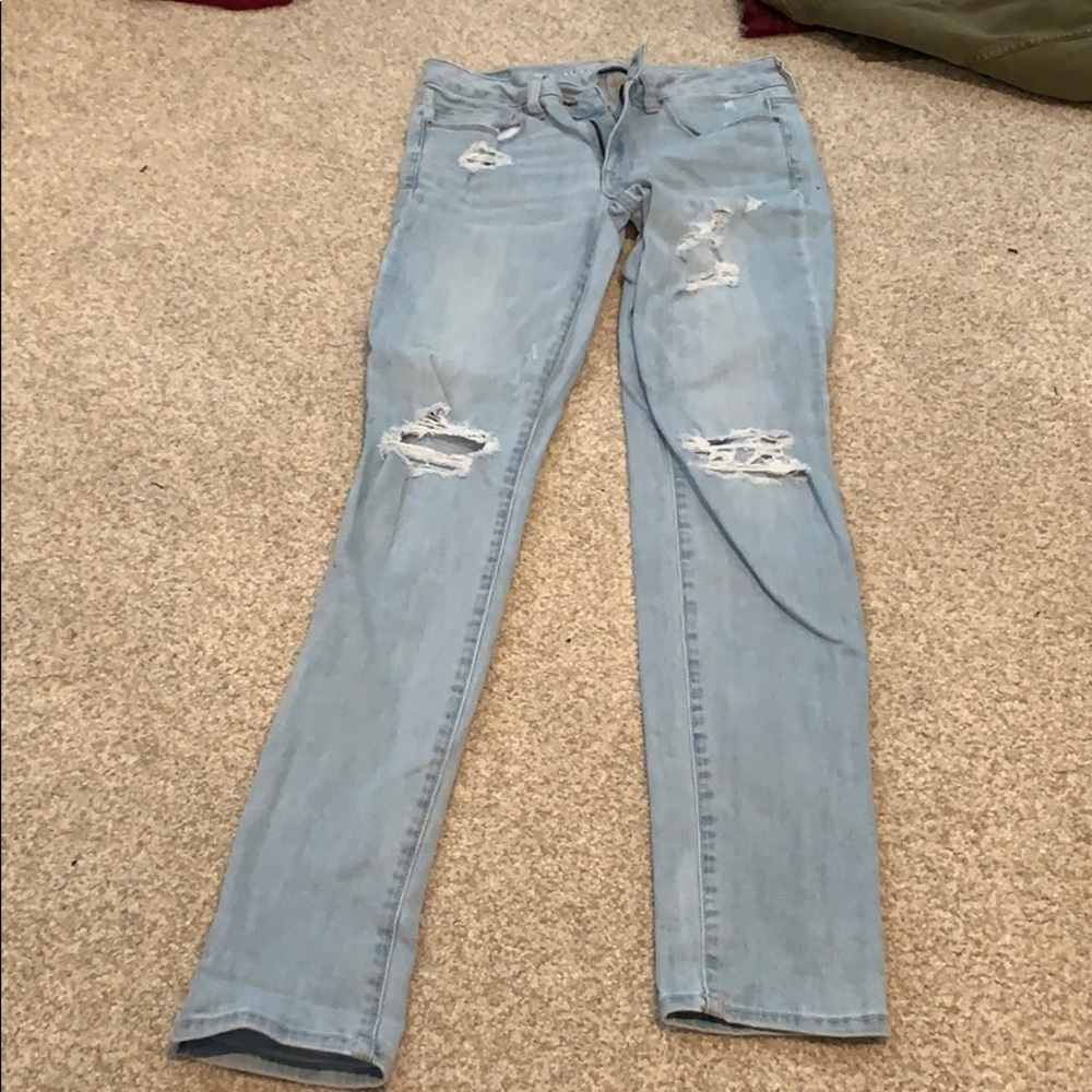 Ripped skinny jeans